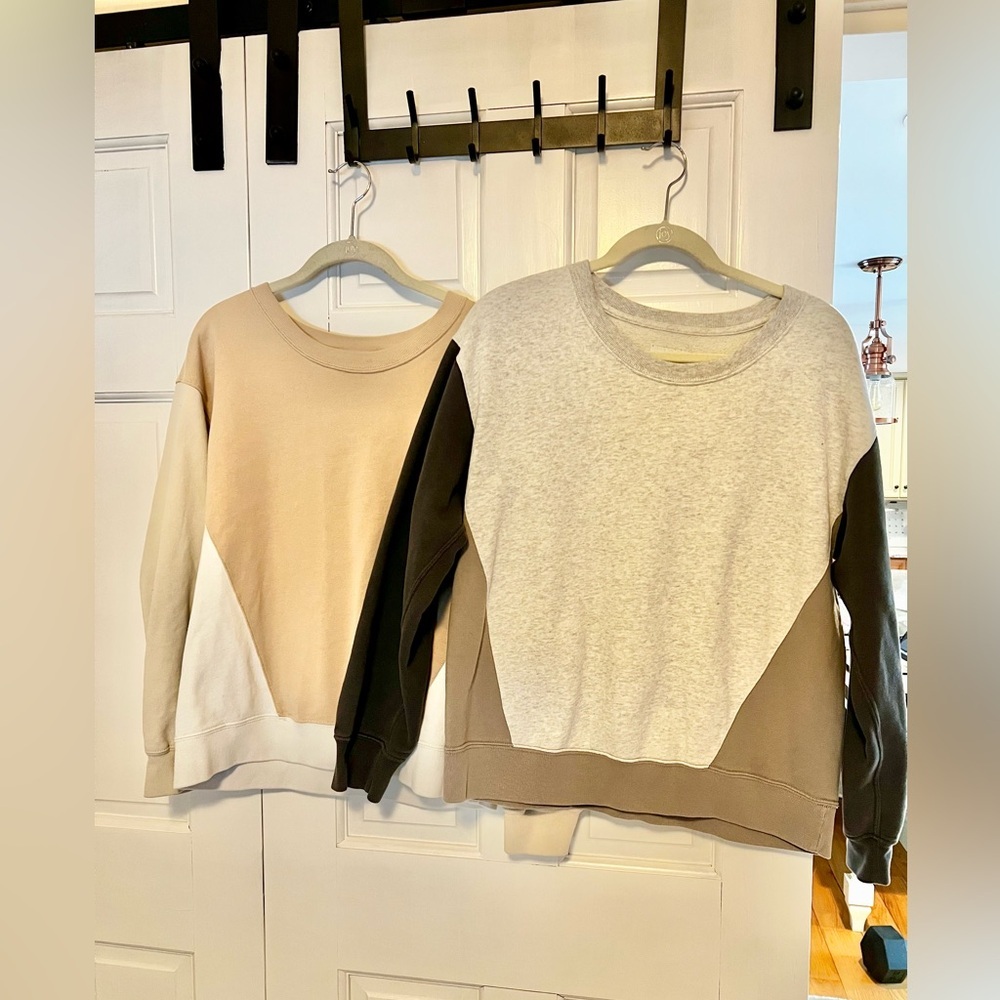 Abercrombie & Fitch Colorblock Sweater Bundle 2 Women’s Large Tan + Grayish Blue